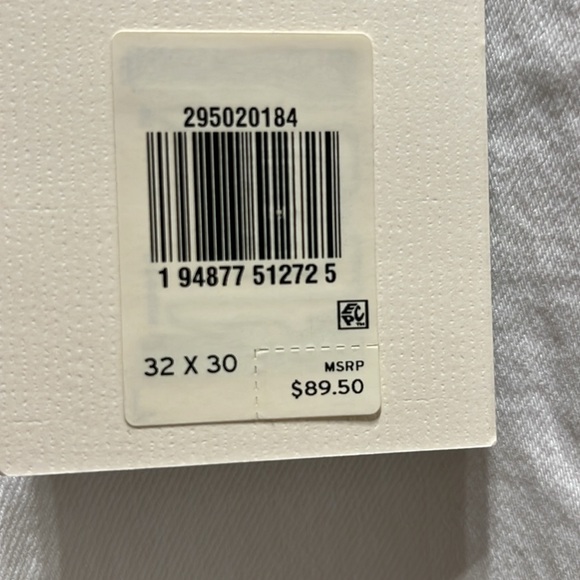 Levi's Taper High Waisted Rise Jeans - Picture 5 of 9